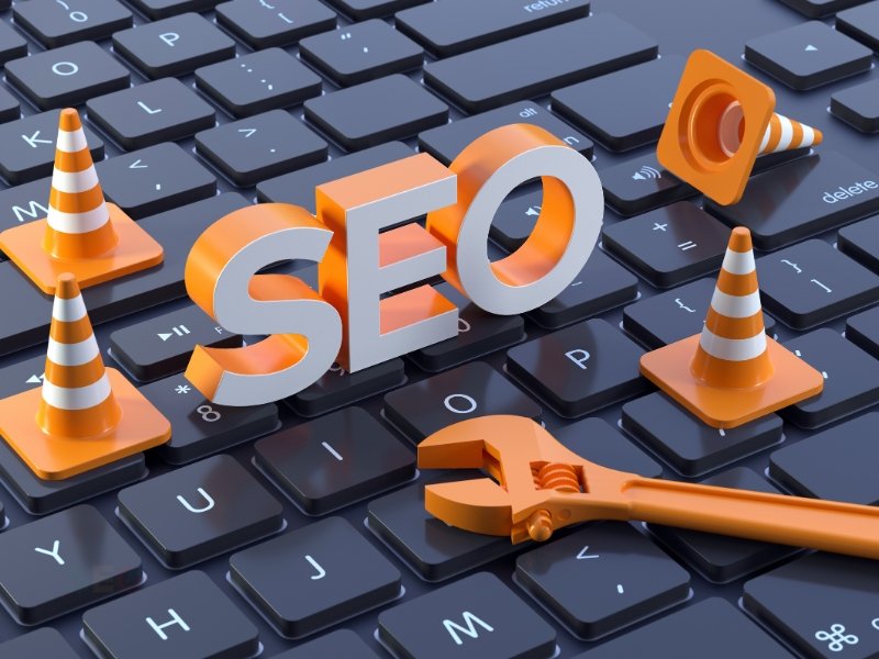 Backlinks vs. Outras Estratégias de SEO